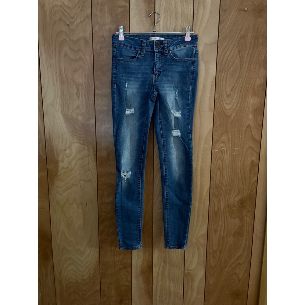 SO Ultimate Jegging Low Rise Distressed Skinny Jeans Medium Wash Blue Size 3/26W